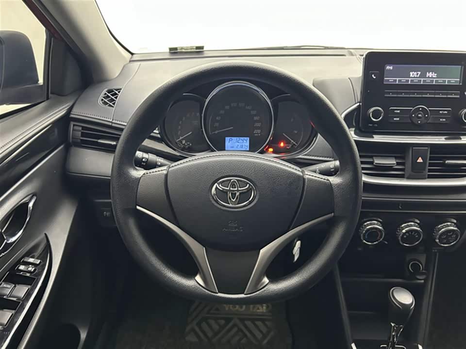 Toyota YARiS L Zhixuan