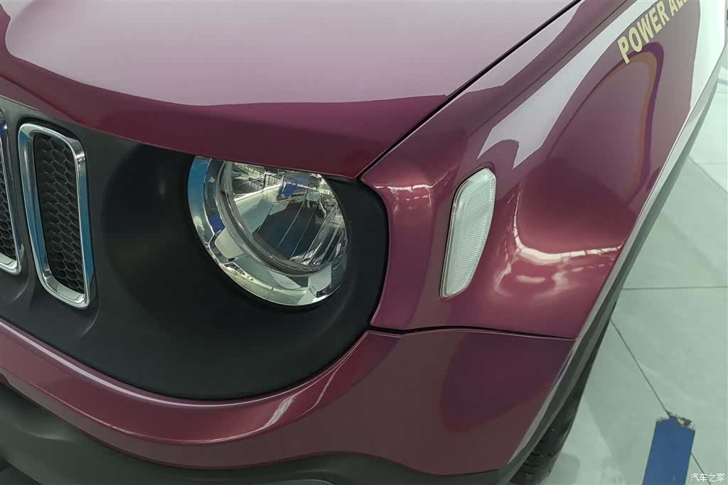 Jeep Renegade, 2017 все фото