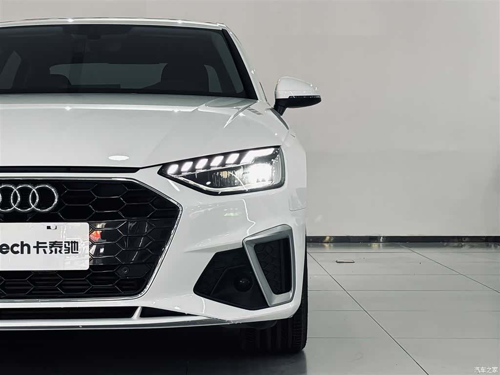 Audi A4L, 2021 10