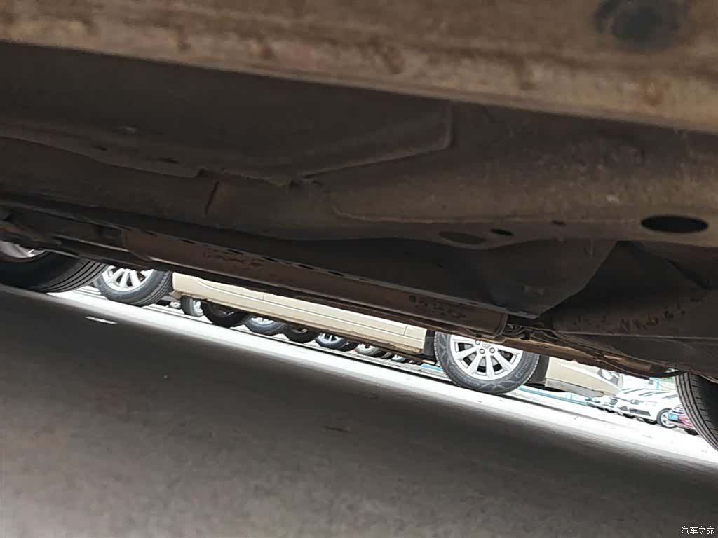 Chevrolet SE, 2016 22