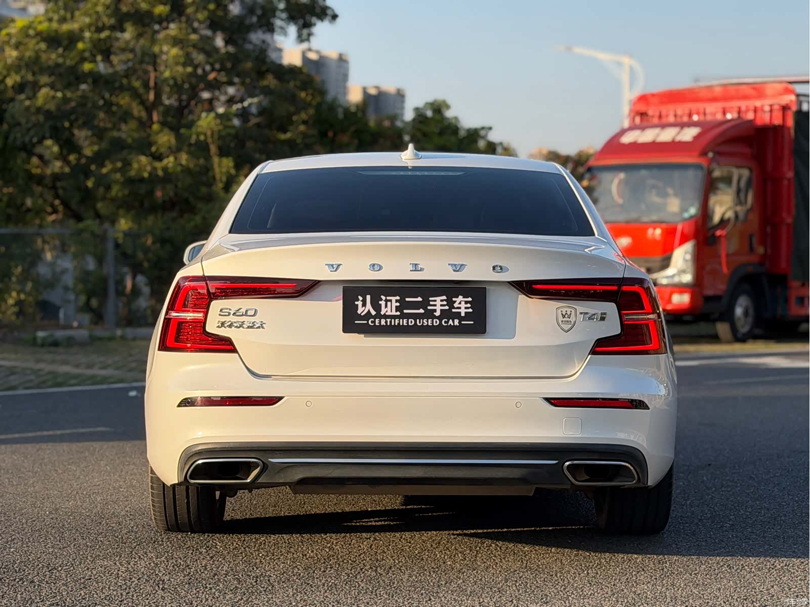 Volvo S60, 2020 все фото