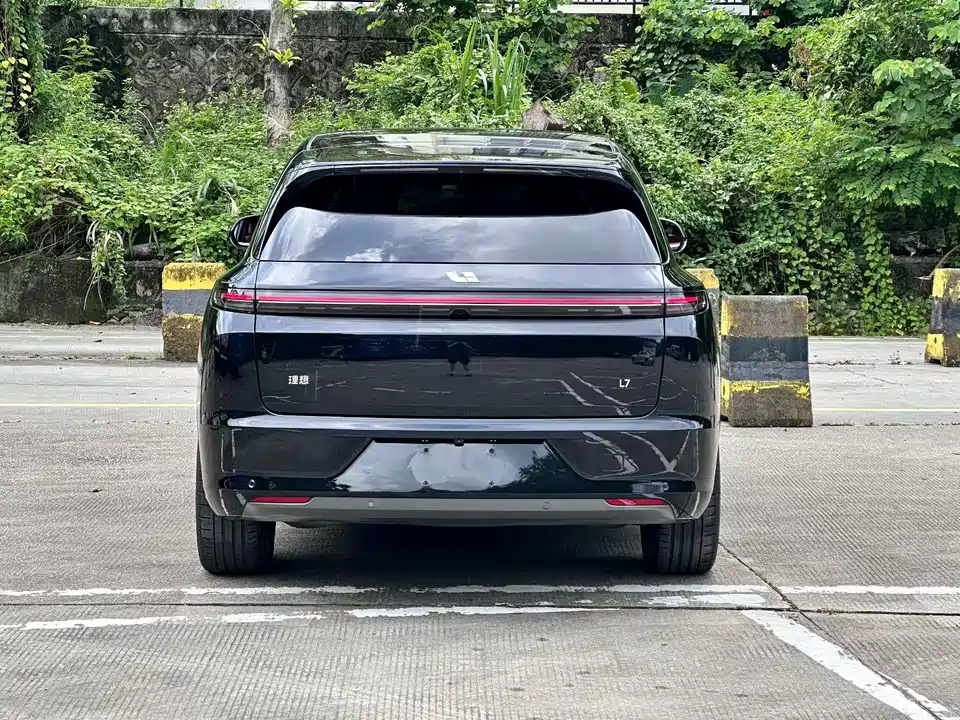 Li Auto Ideal L7