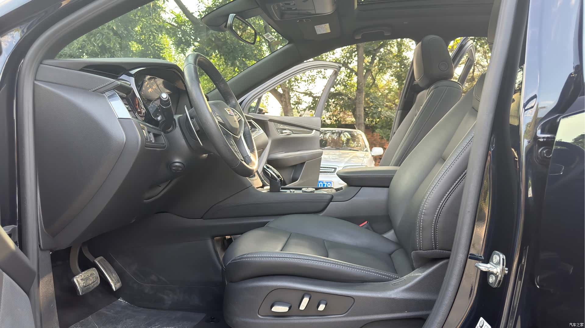 Cadillac XT5, 2023 4