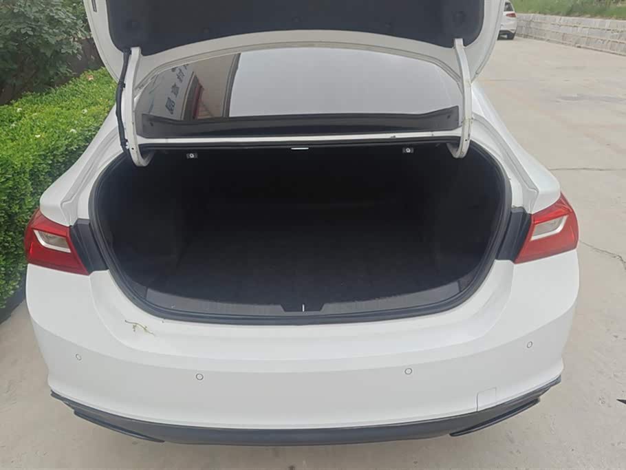 Chevrolet Mai Ruibao XL