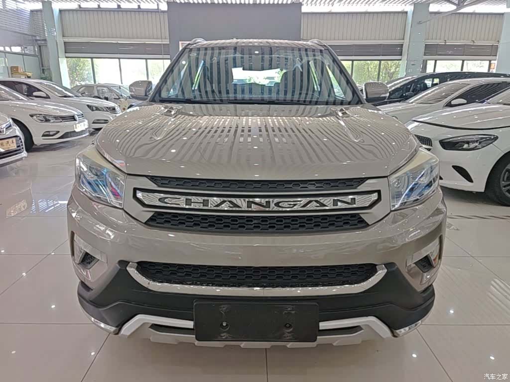 Changan CS75, 2015 3