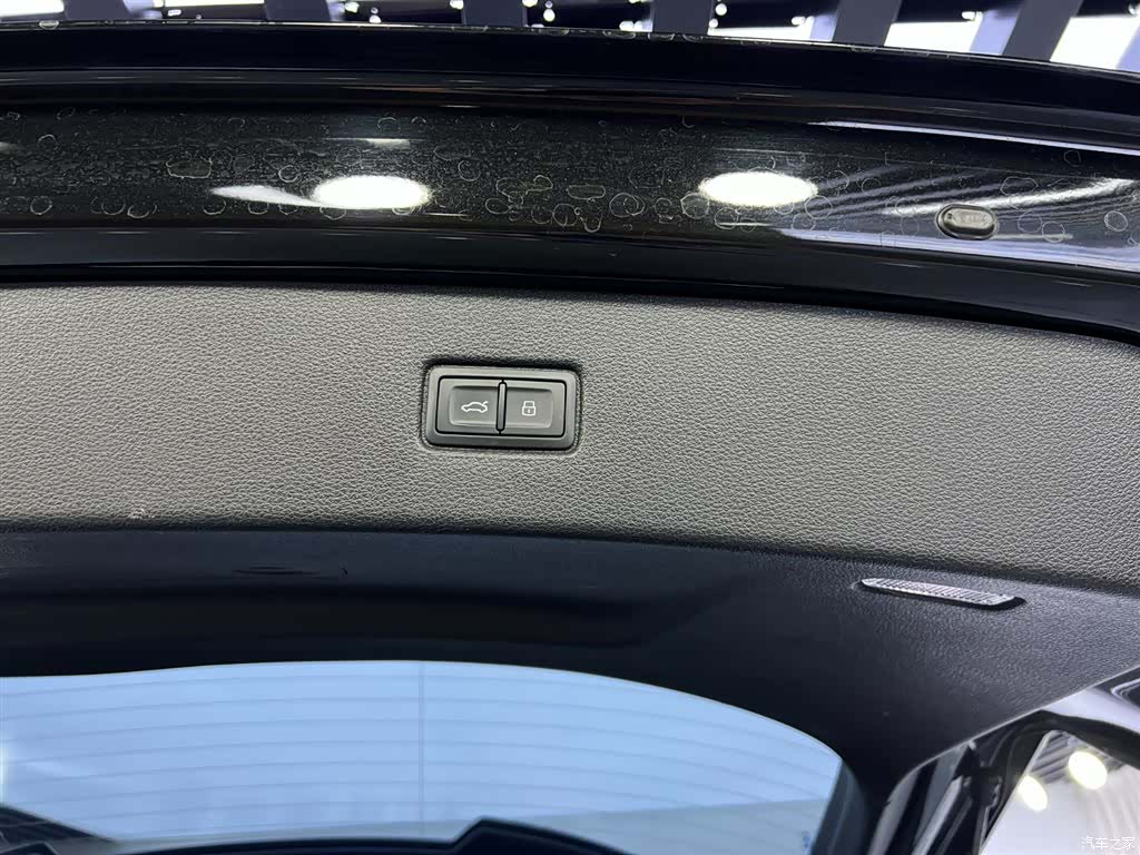 Audi Q7, 2023 29
