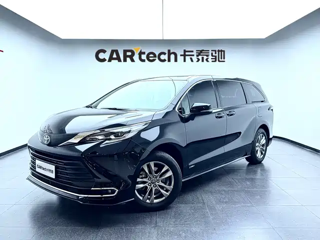 Toyota SIENNA 2024 — купить из Китая под заказ