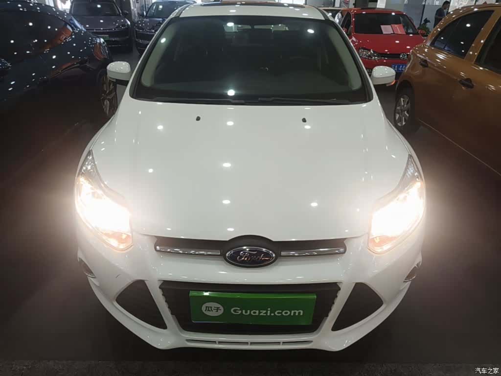 Ford Focus, 2014 3
