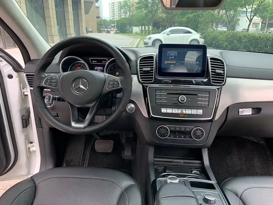 Mercedes-Benz GLE coupe