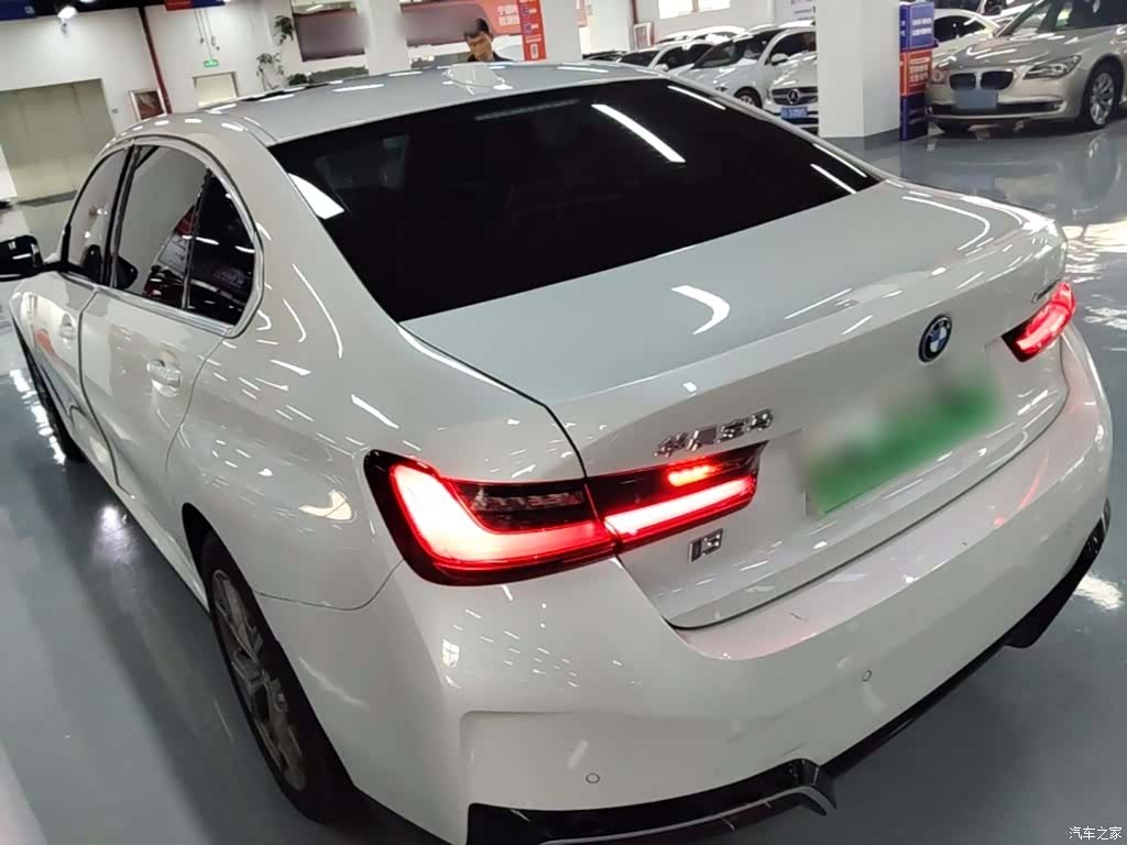 BMW i3, 2023 все фото