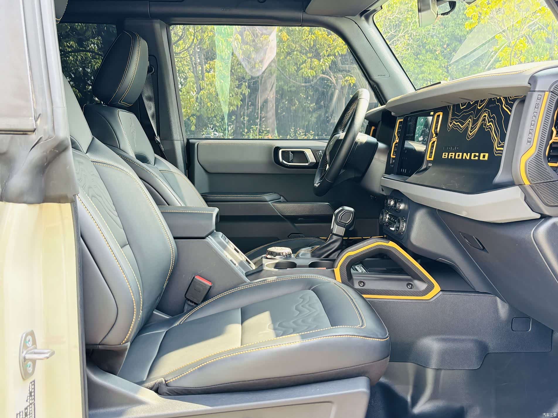 Ford Bronco, 2025 8