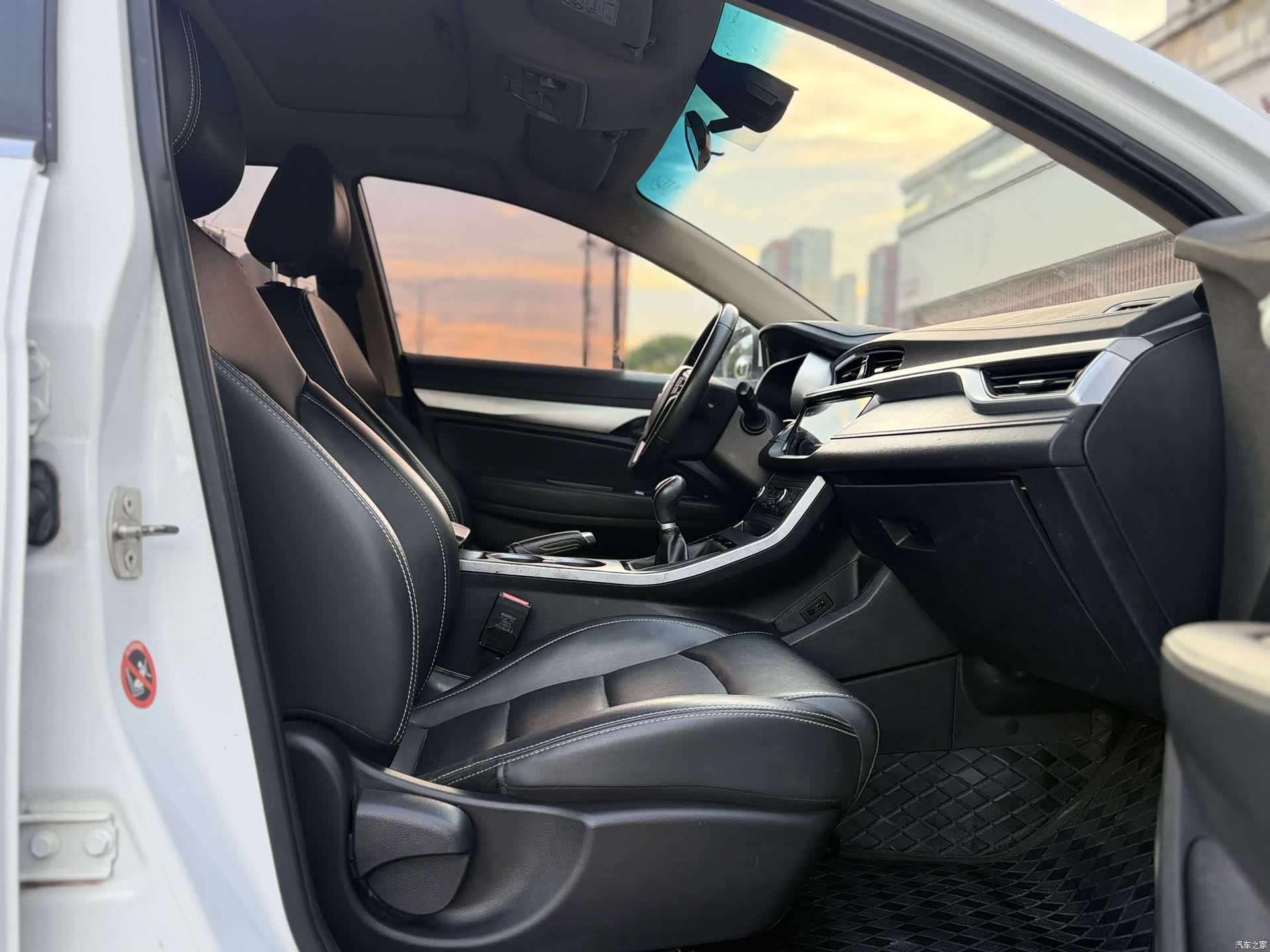 Geely Emgrand, 2019 21