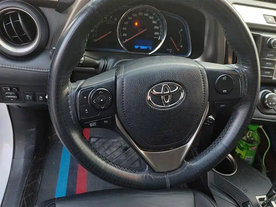 Toyota RAV4 Rongfang