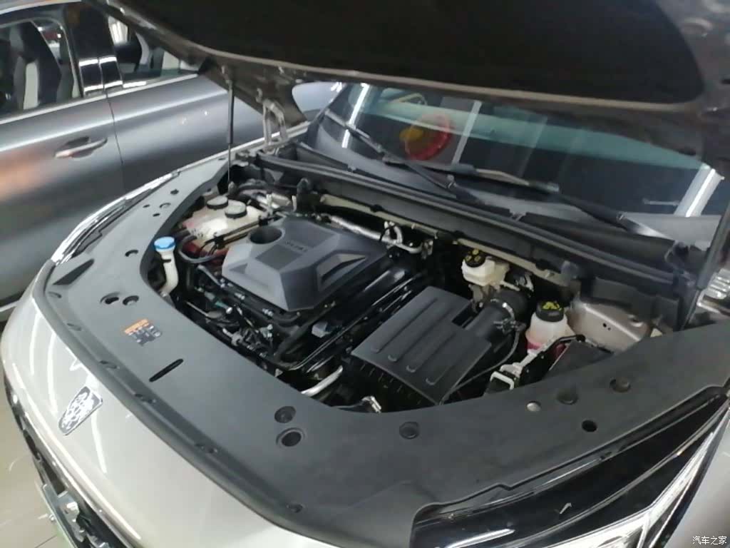 Roewe RX5, 2025 20