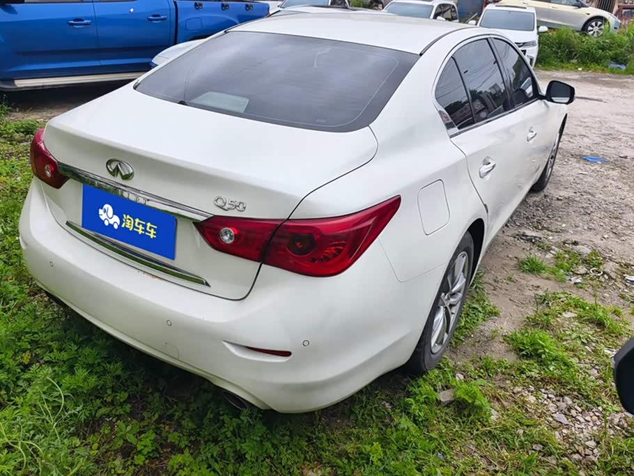 Infiniti Q50L