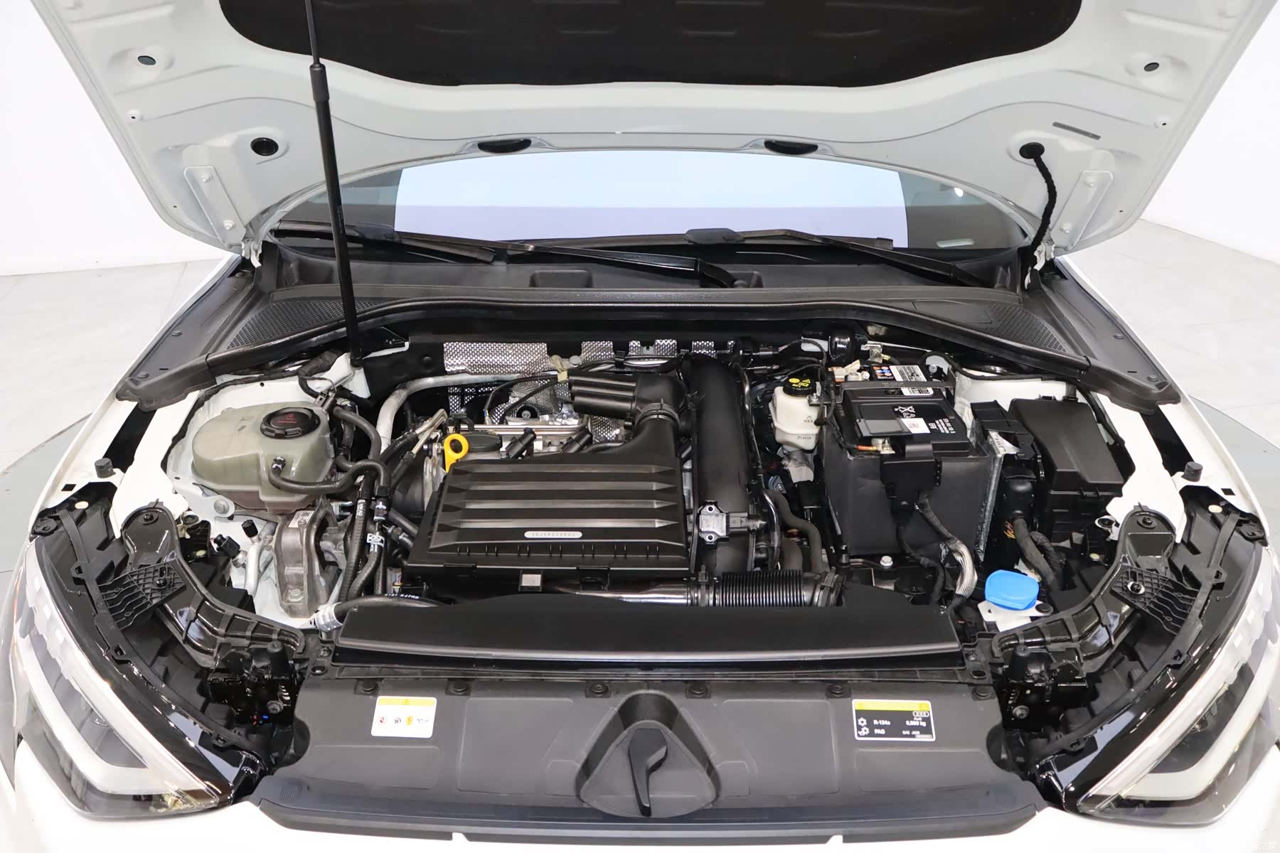 Audi A3, 2022 все фото