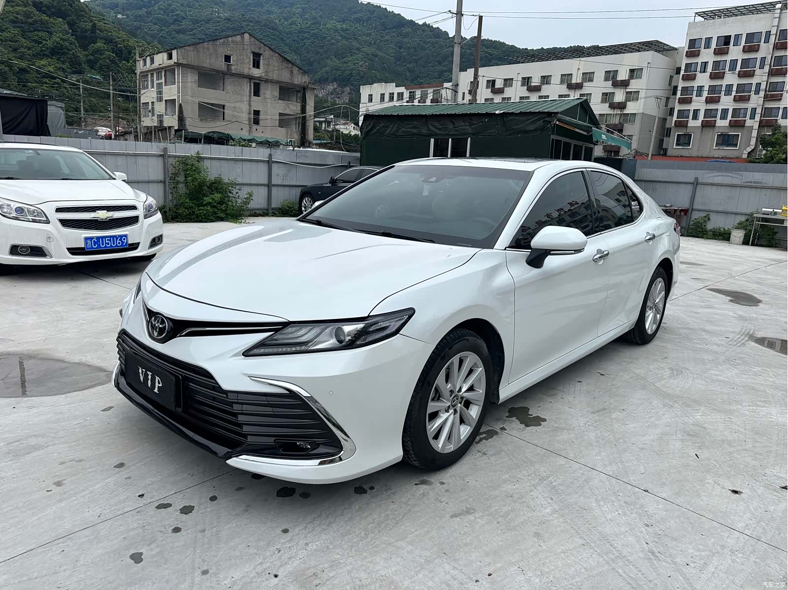Toyota Camry, 2023 1