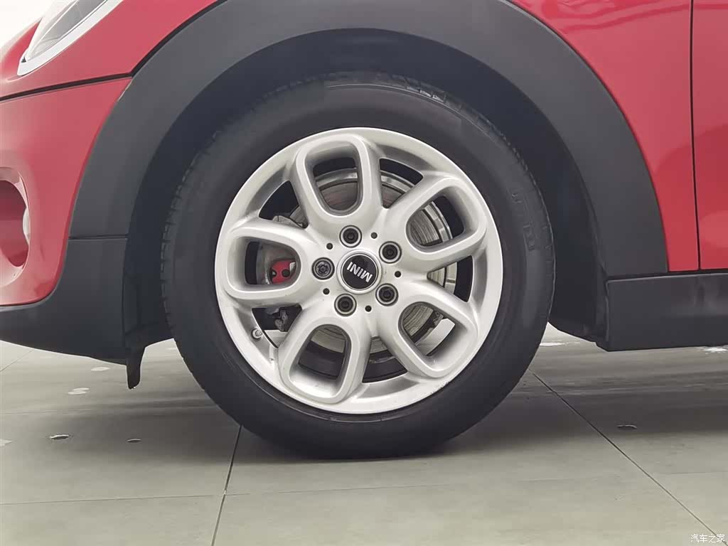 Mini ONE, 2021 17