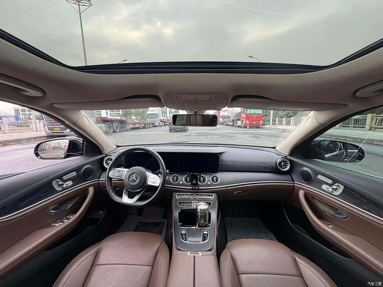 Mercedes-Benz E-Class, 2020 11