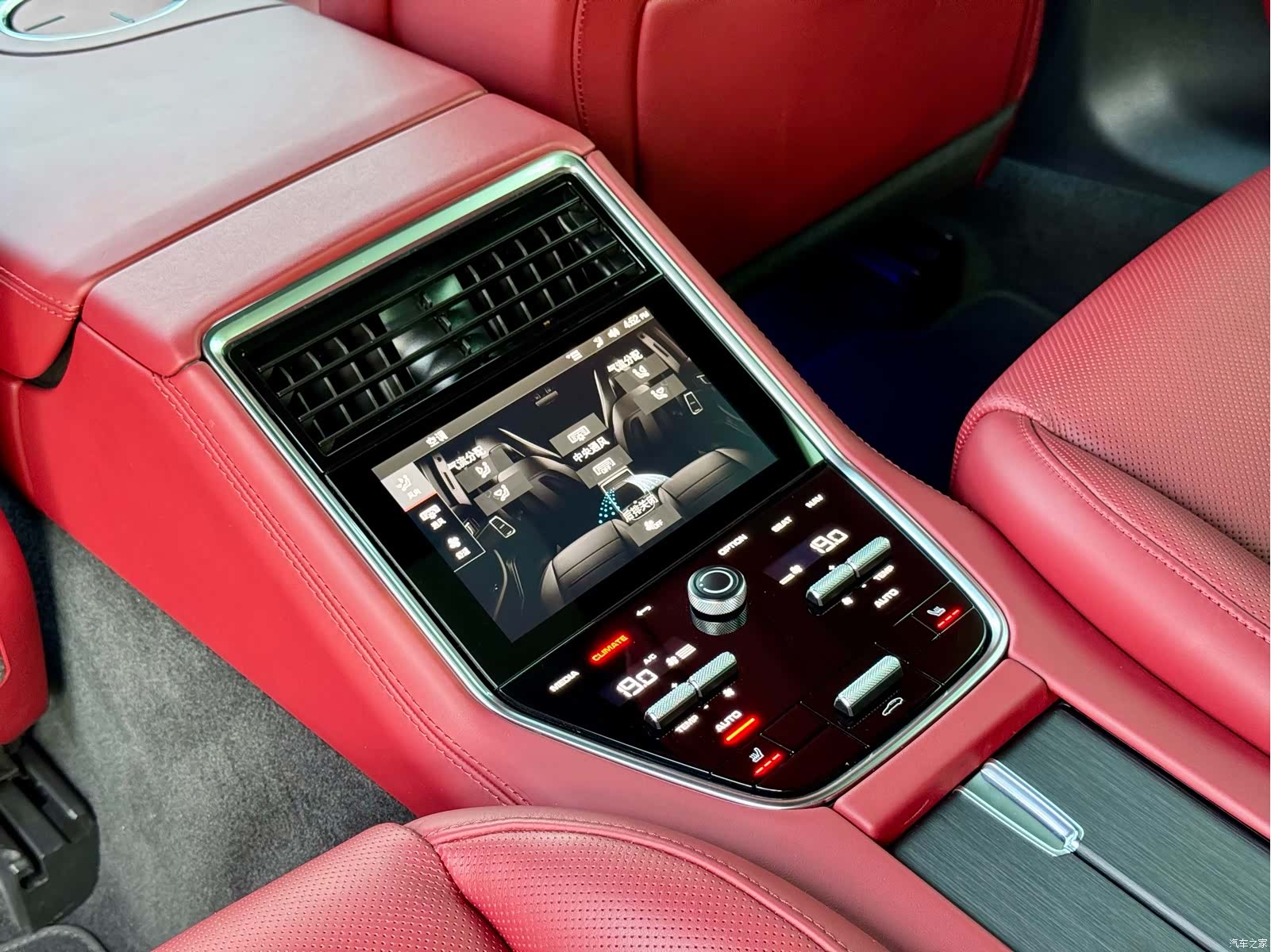 Porsche Panamera, 2023 24