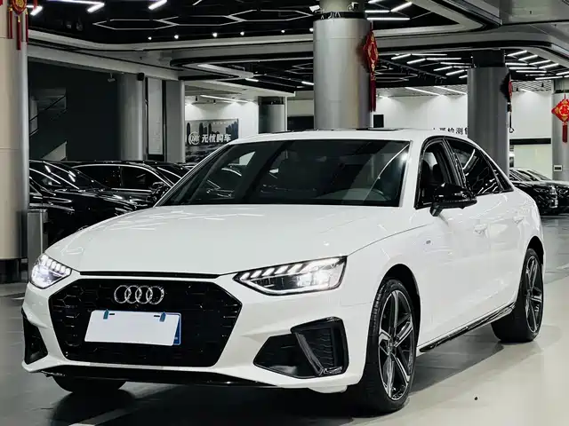 Audi A4L 2024 — купить из Китая под заказ