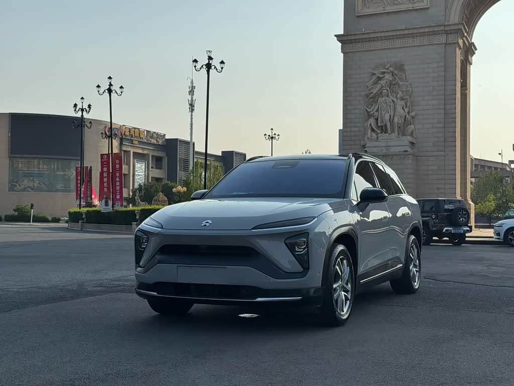 NIO ES6