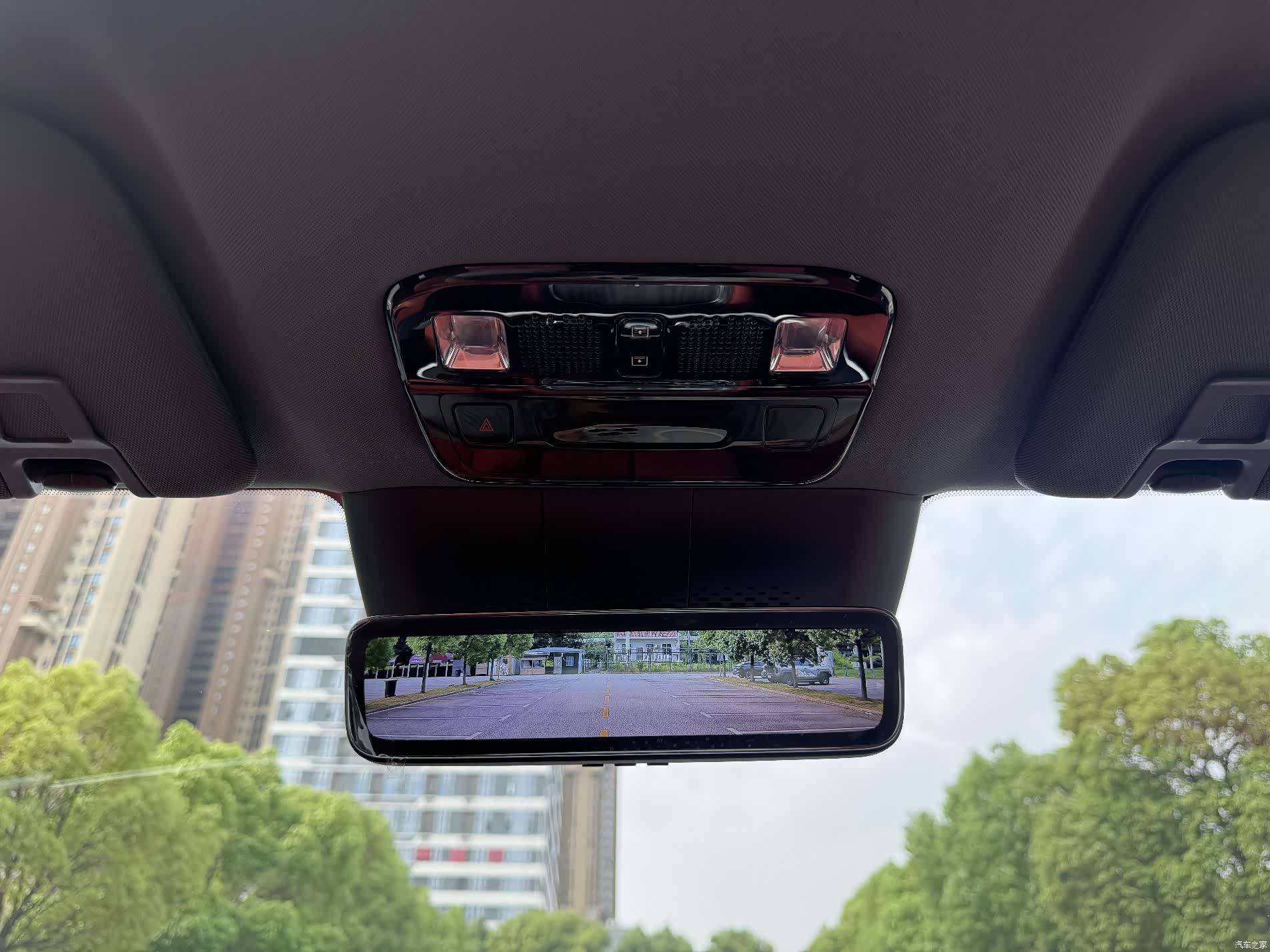 DongFeng eπ008, 2025 15