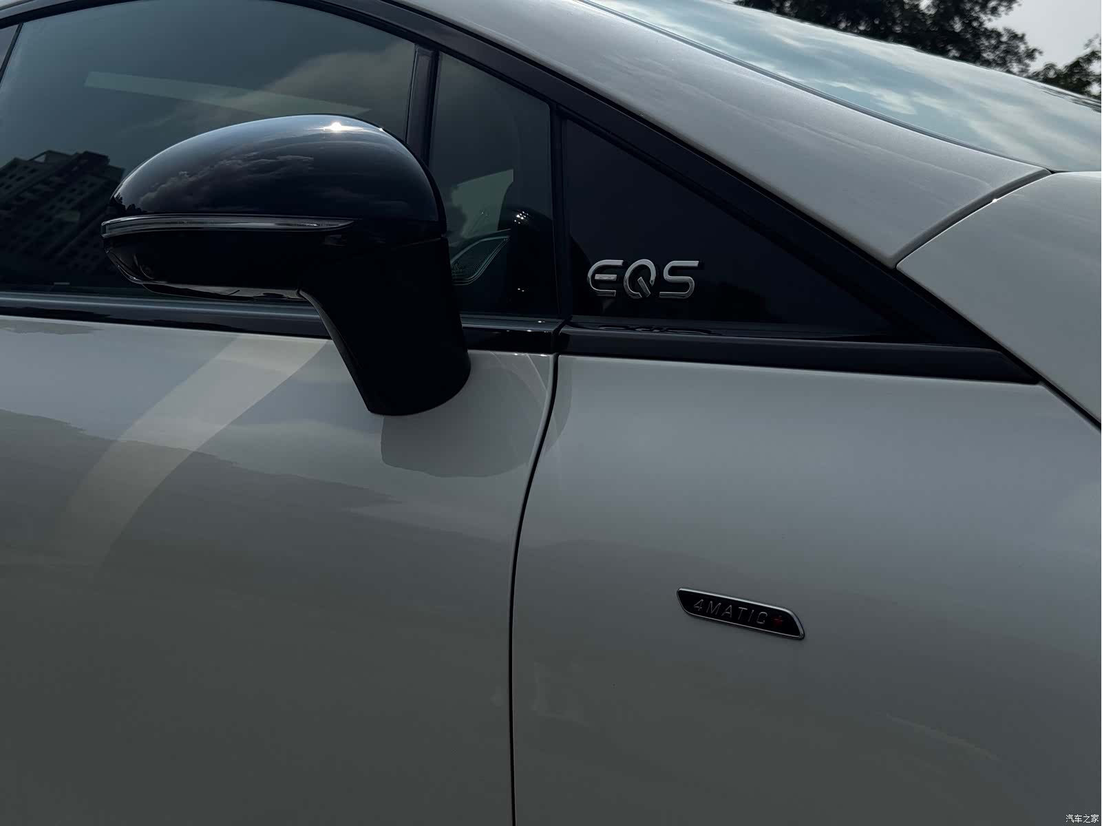 Mercedes-Benz EQS, 2026 33