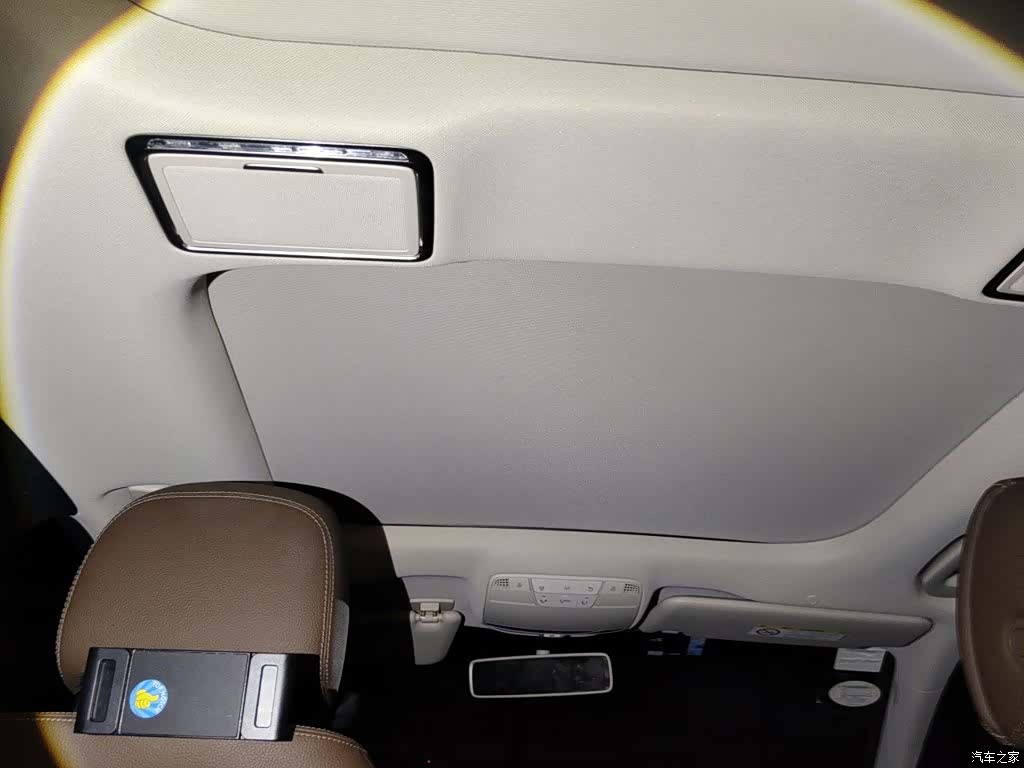 Mercedes-Benz E-Class, 2018 15