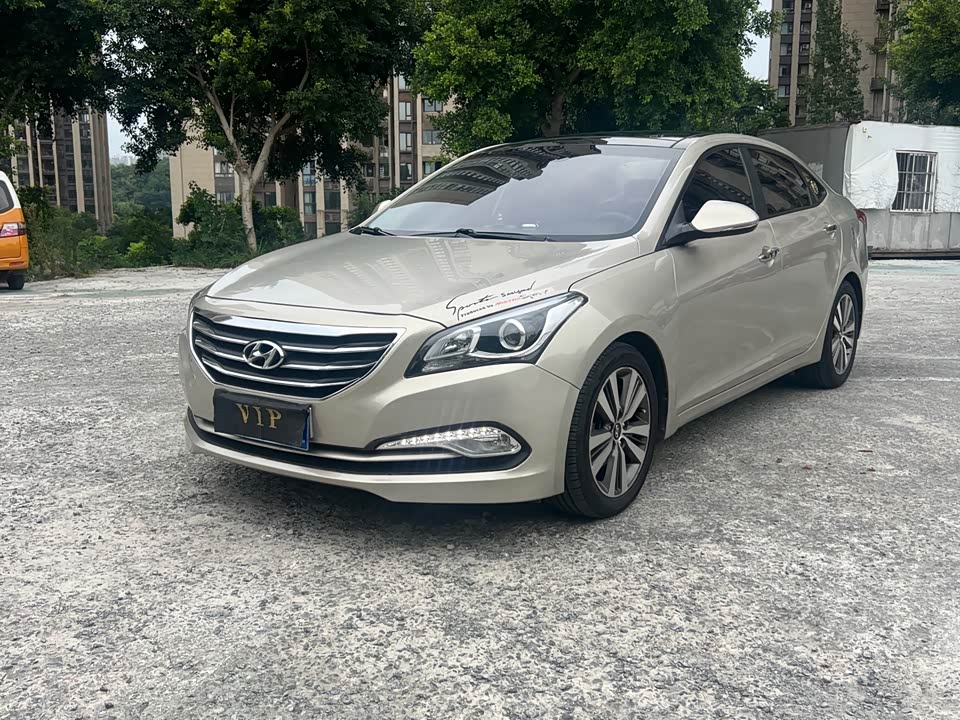 Hyundai Name picture