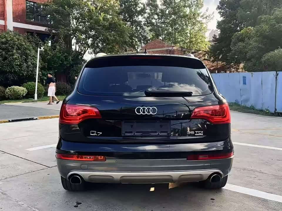 Audi Q7 Audi Q7