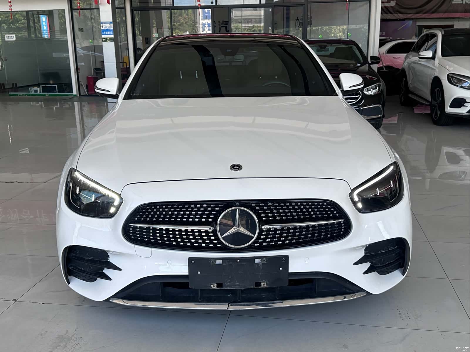 Mercedes-Benz E-Class, 2023 2