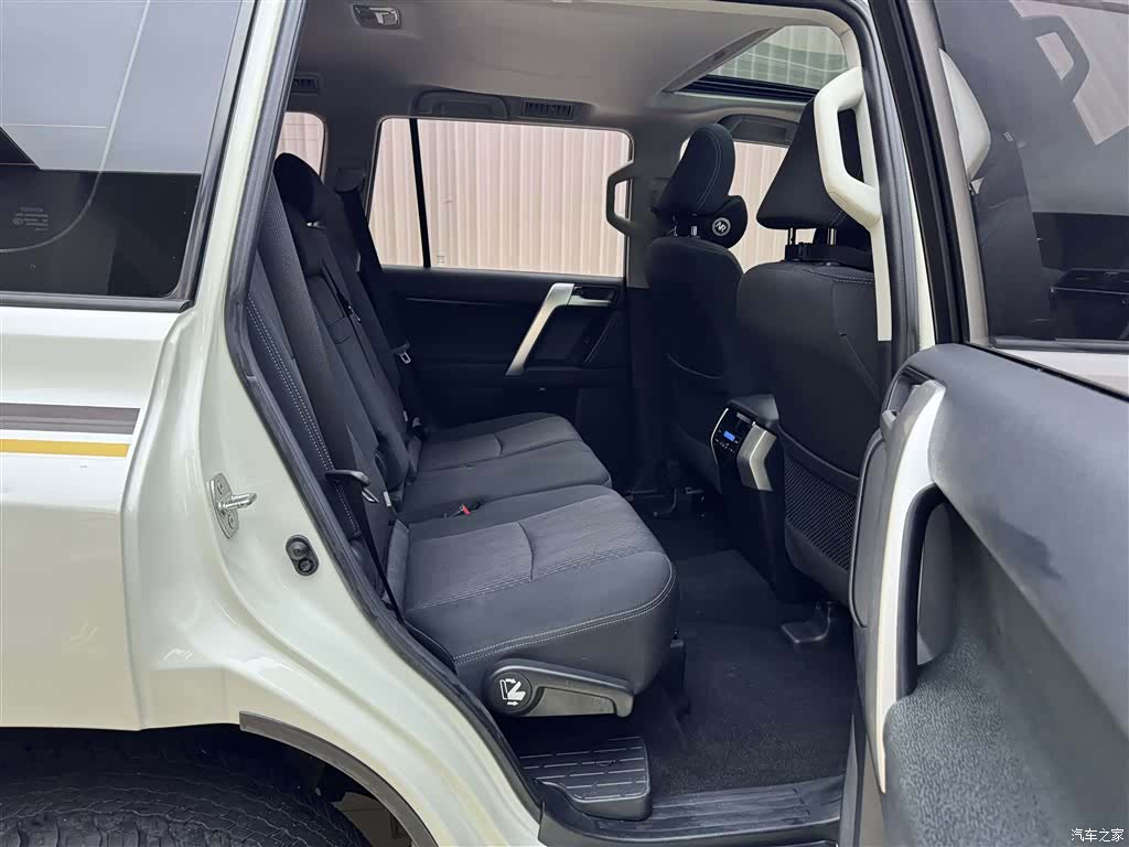 Toyota Prado, 2018 14