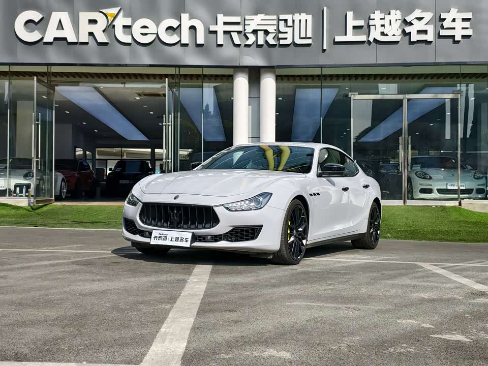 Maserati Ghibli Maserati Ghibli