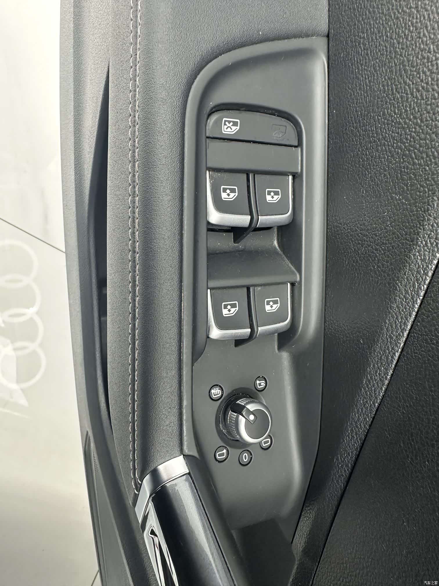 Audi Q2L, 2022 12