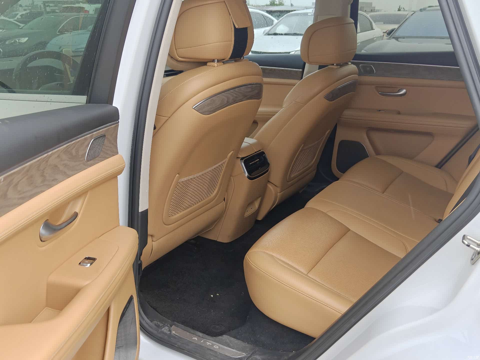 AITO M5, 2022 9