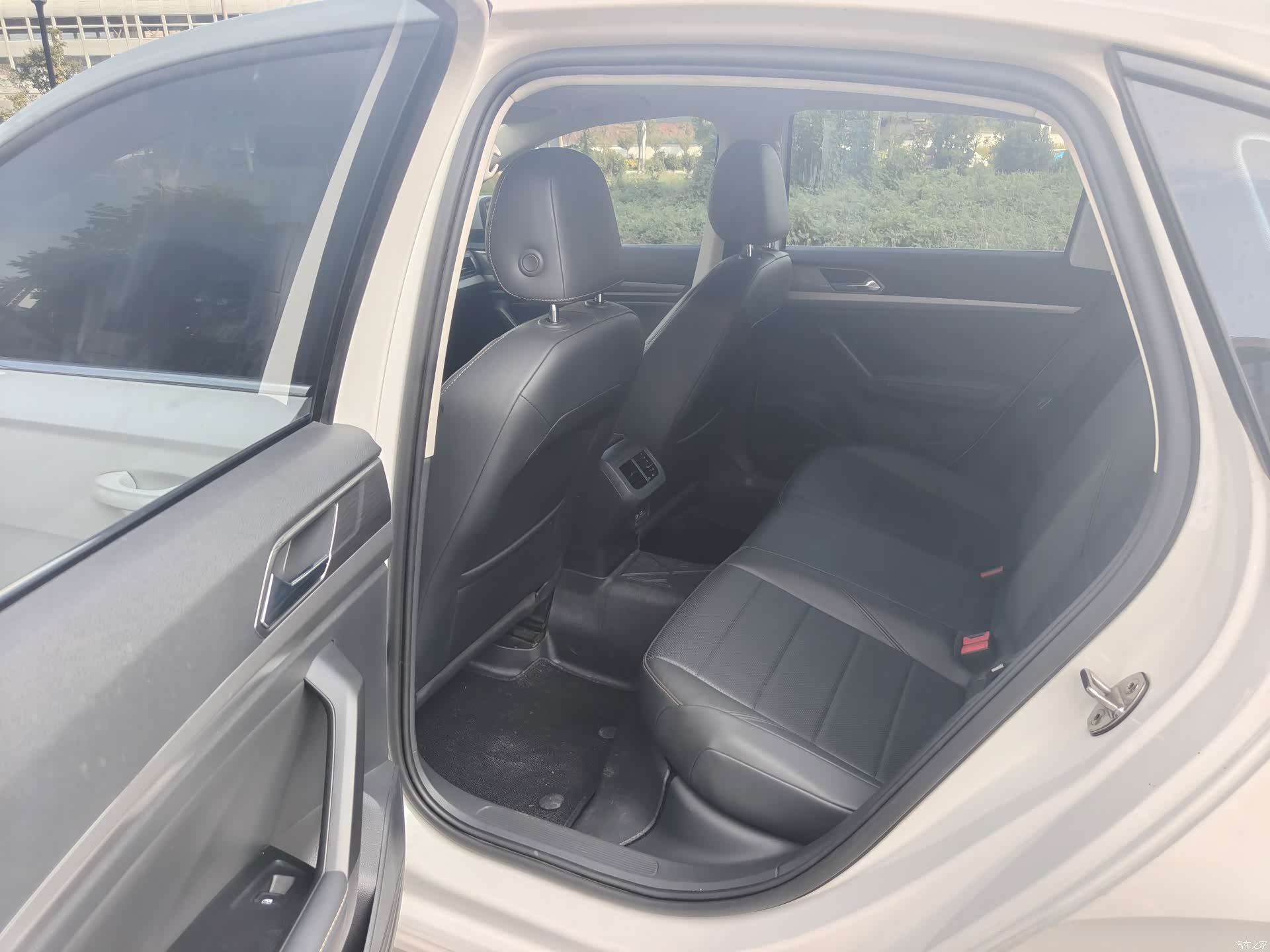 Volkswagen Lavida, 2018 все фото