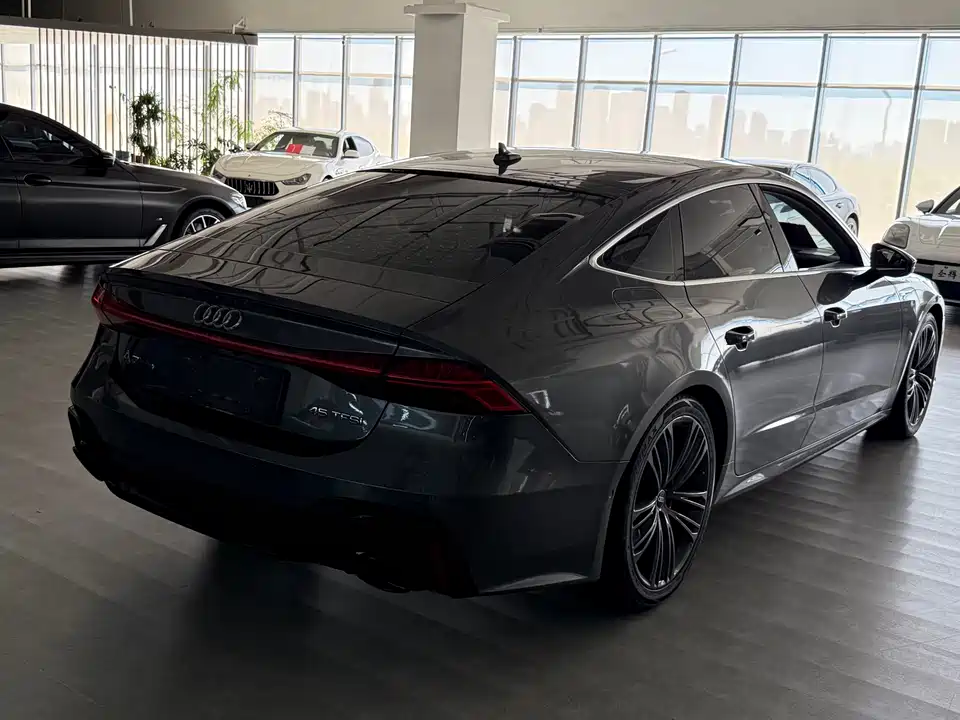 Audi A7