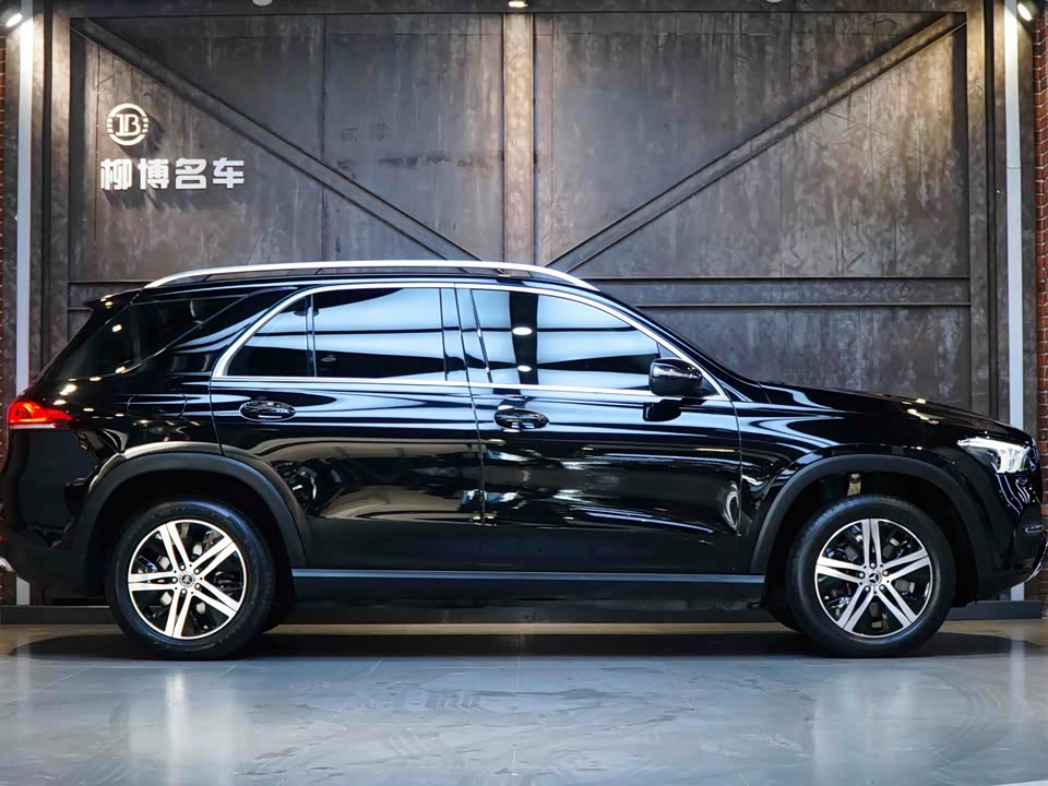 Mercedes-Benz GLE Mercedes-Benz GLE