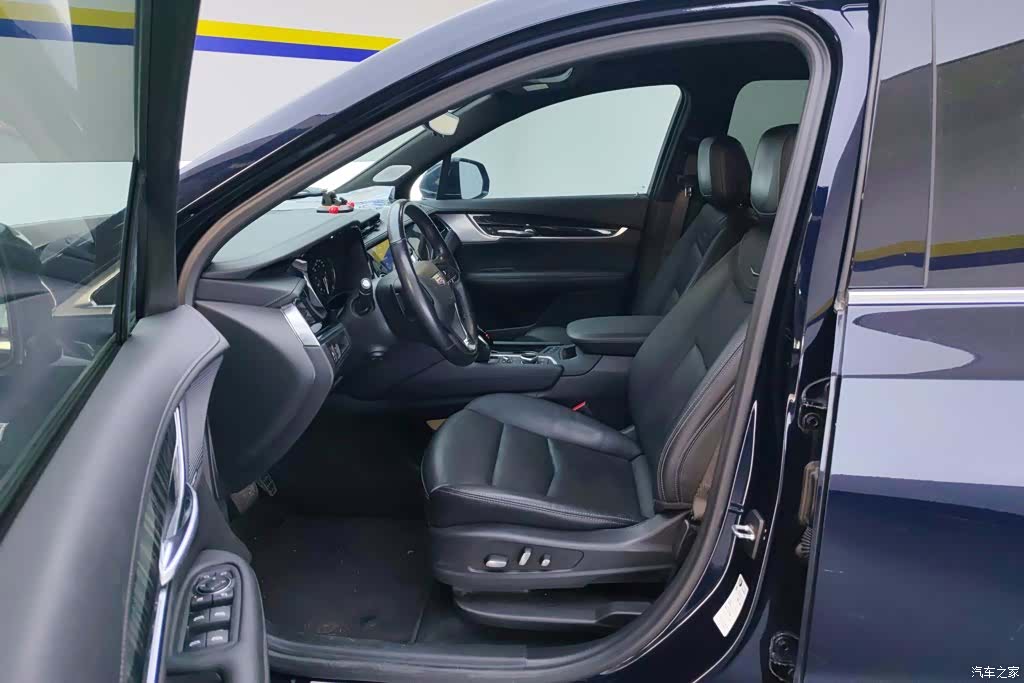 Cadillac XT6, 2022 9