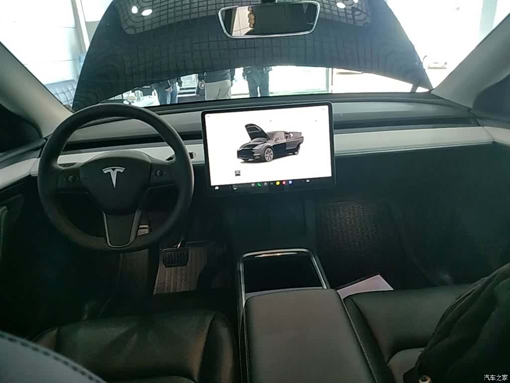 Tesla Model Y, 2023 10