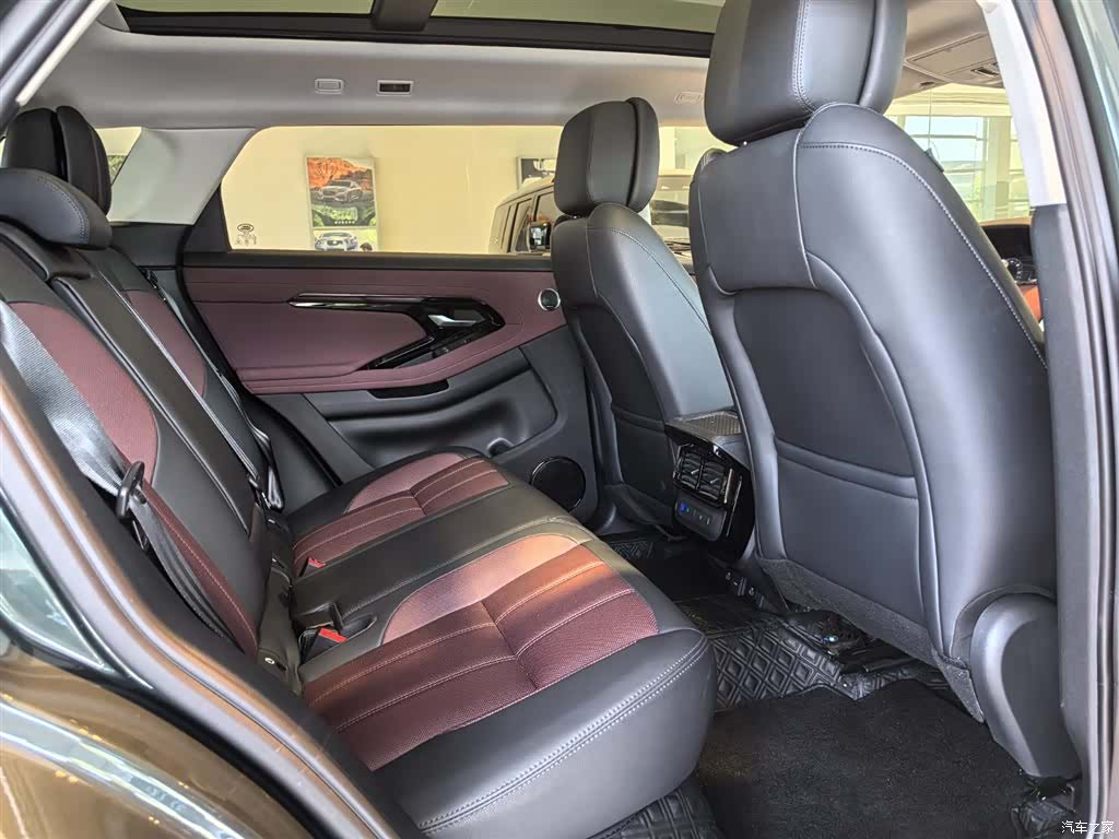 Land Rover Range Rover, 2025 13