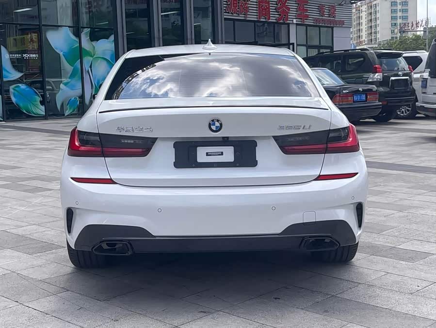 BMW 3 Series 2022, фото 6