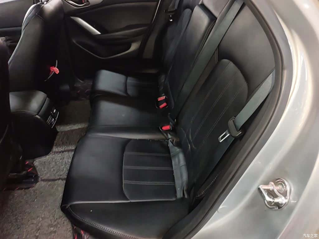 Mazda CX-4, 2018 17