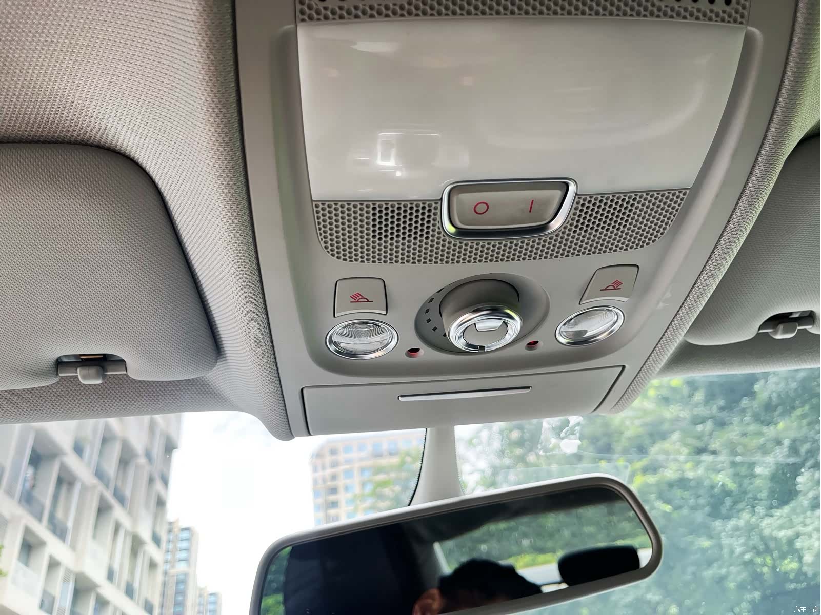 Audi A4L, 2015 14