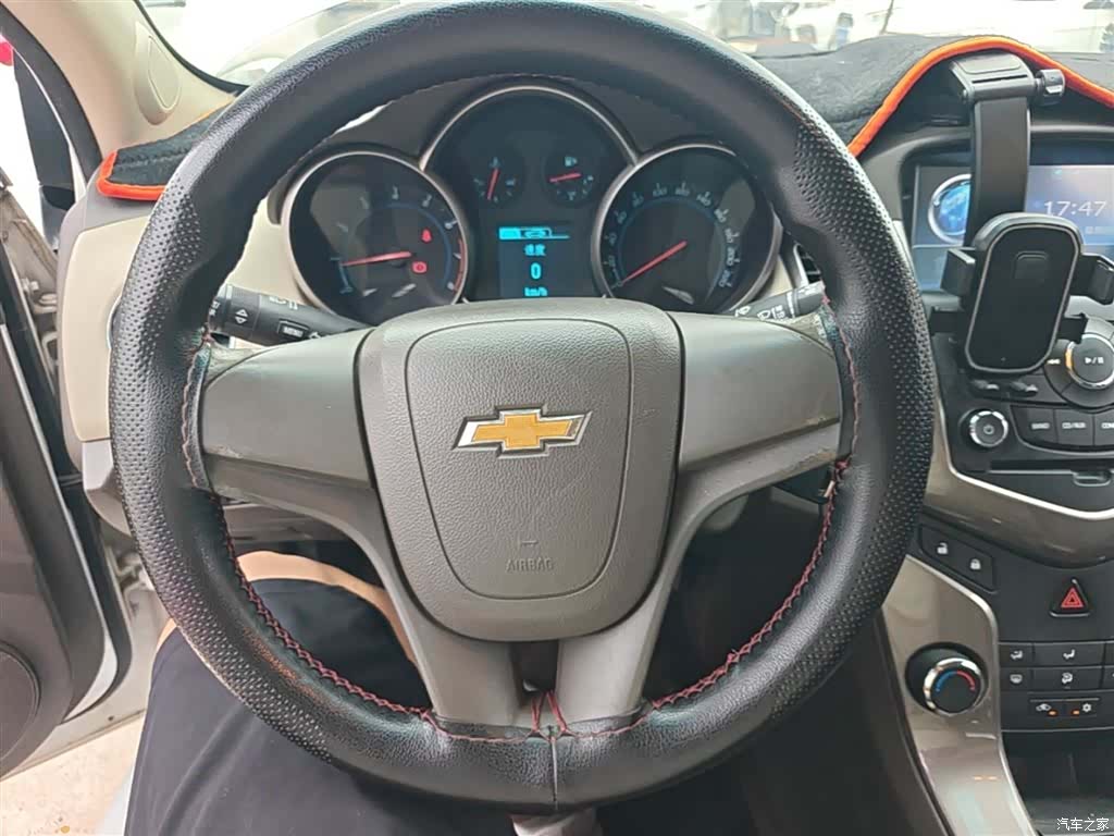 Chevrolet SE, 2016 11