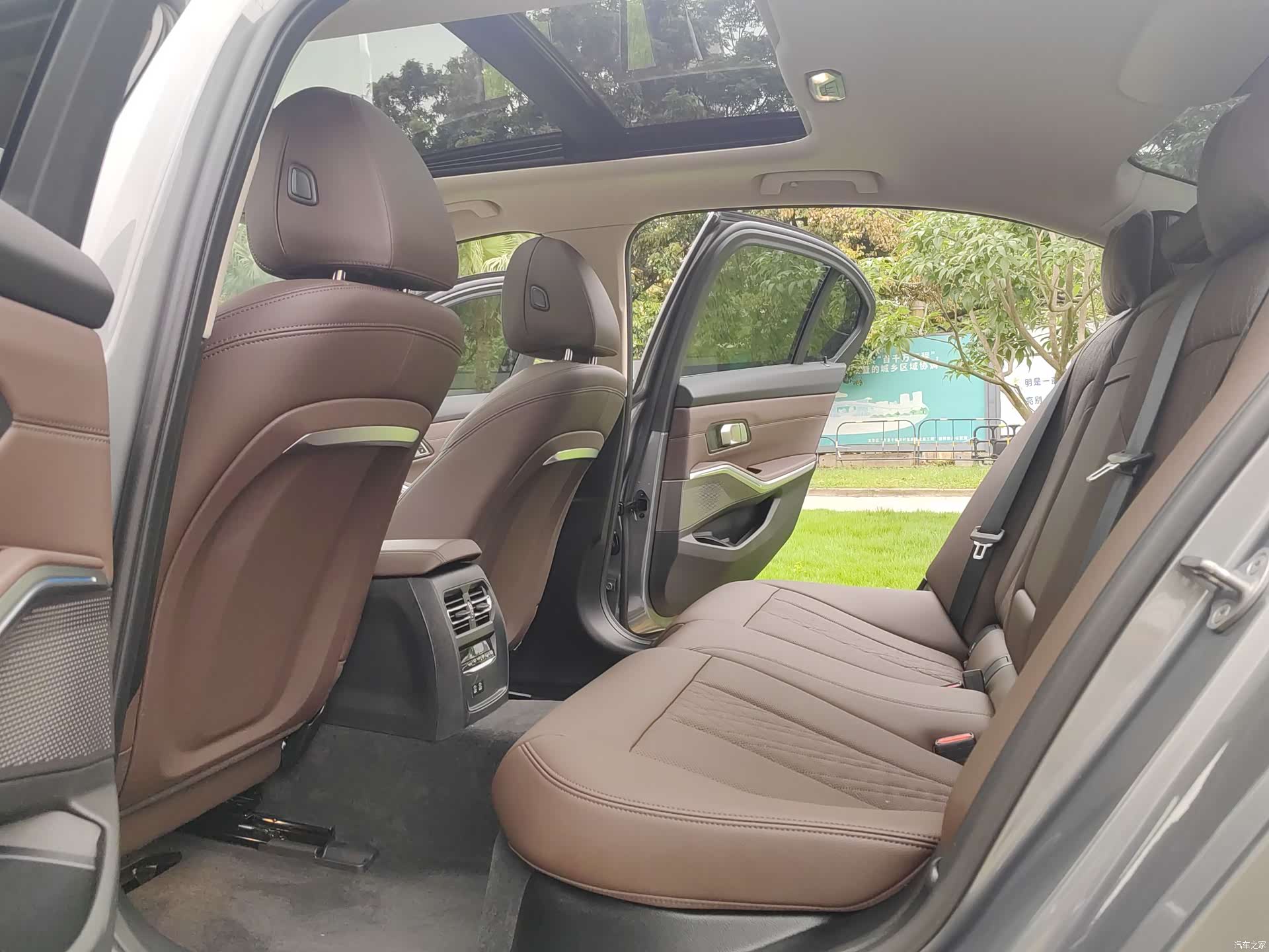 BMW i3, 2024 6