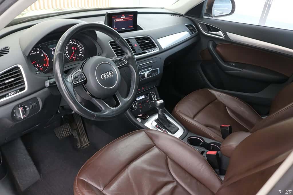 Audi Q3, 2016 10