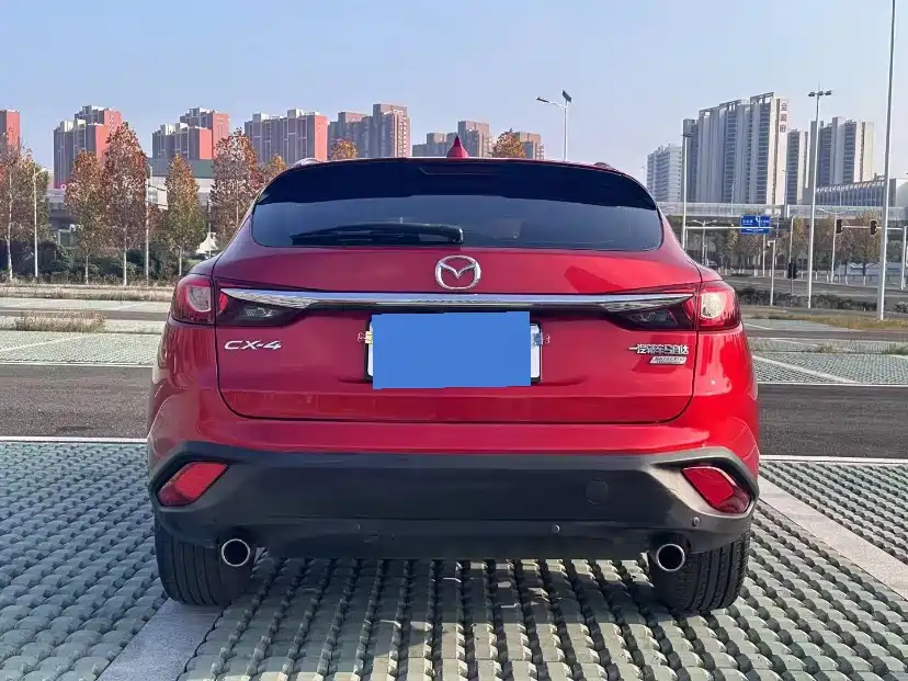 Mazda CX-4