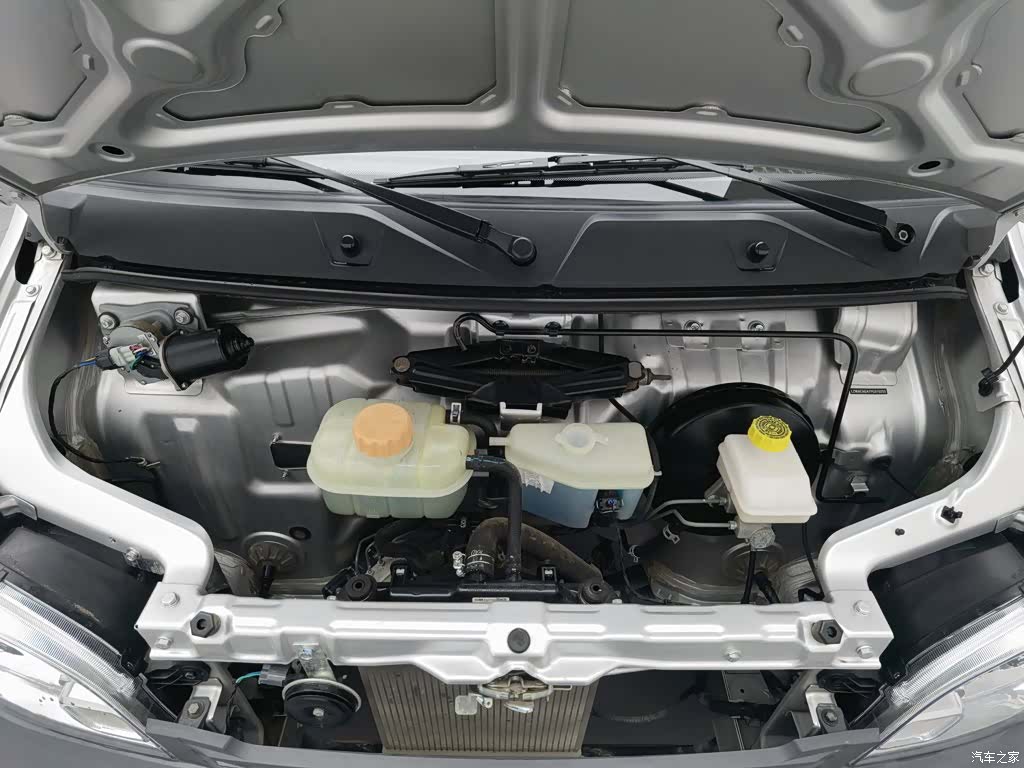 Wuling 5 7, 2023 6